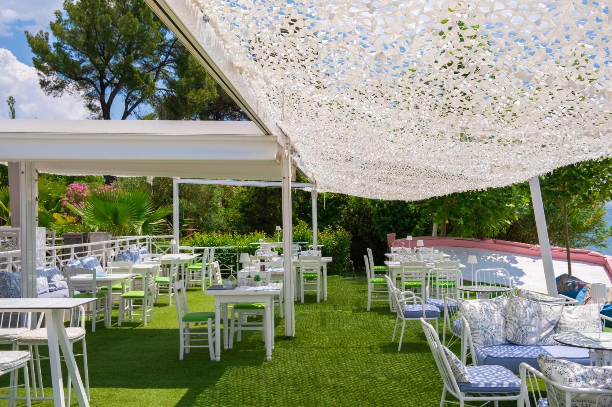 Acrotel Lilyann Boutique Hotel Elia Nikitis Eksteriør bilde